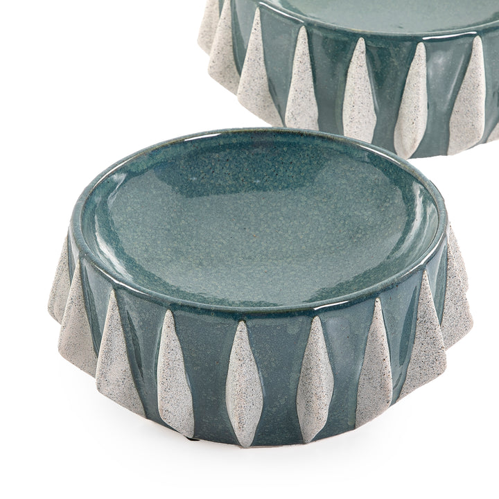 Ceramic plate