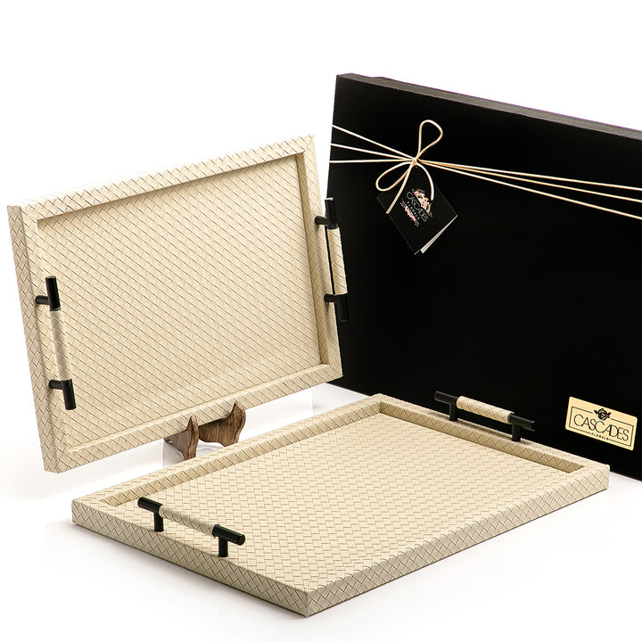 Set of 2  bottega leather trays with gift box